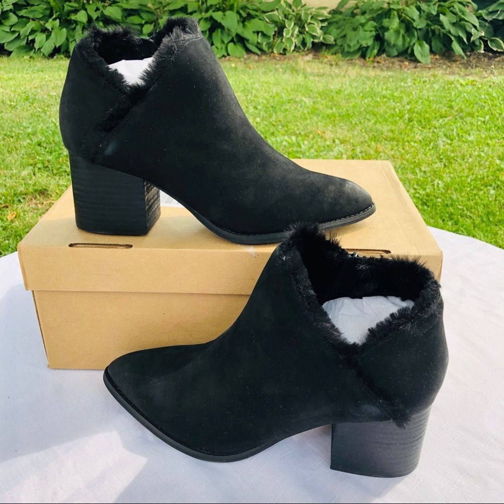 Seychelles Black Preview Suede Lined Ankle Boots 7.5 Almond Pointed Toe